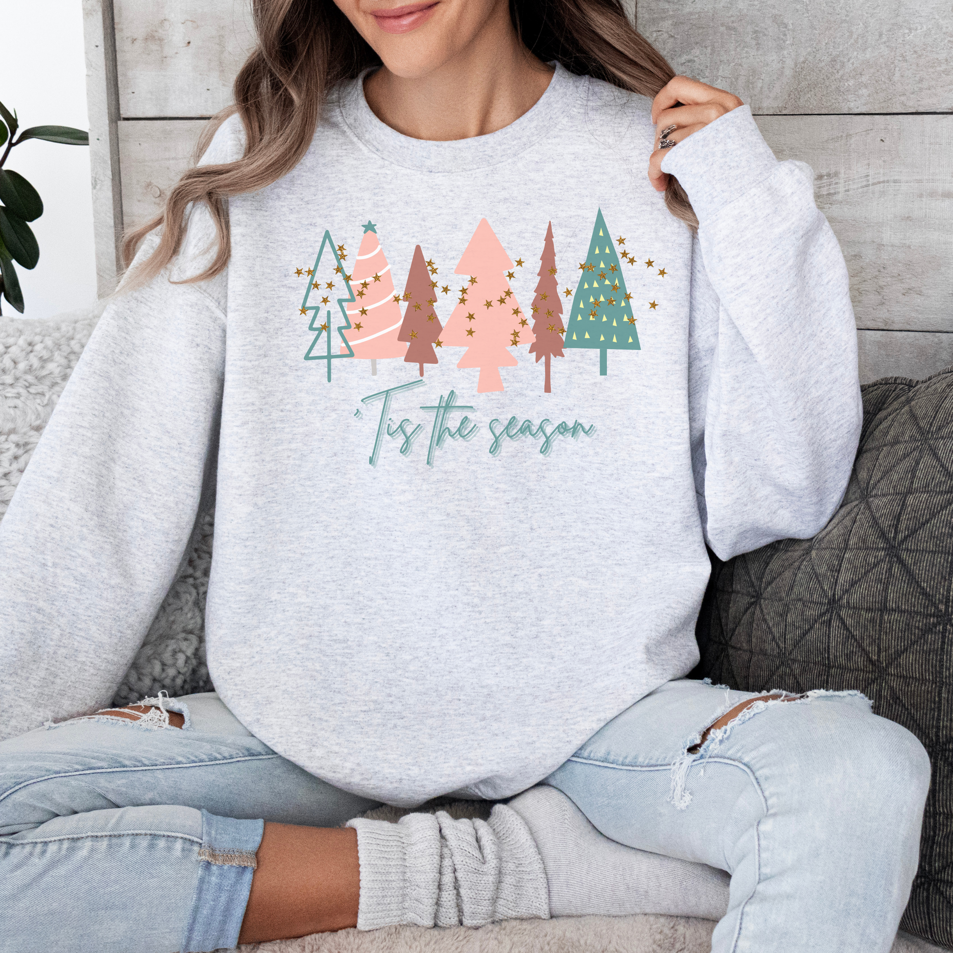 Ash Christmas Tree Sweatshirt |  Crewneck, Christmas Tree Sweatshirt, Holiday Sweaters for Women, Winter Sweatshirt Sweatshirt    - Chickie Collective