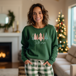 Forest Green Christmas Tree Sweatshirt |  Crewneck, Christmas Tree Sweatshirt, Holiday Sweaters for Women, Winter Sweatshirt Sweatshirt    - Chickie Collective