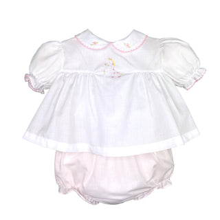 White Diaper Set - Giraffe with Pink Bonnet     - Chickie Collective