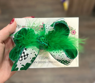 Medium St. Patrick’s Shamrock Print Bow Bow - Chickie Collective