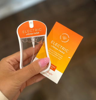 Moisturizing Body Mist Spray Electric - Chickie Collective