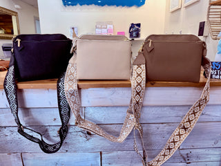 Leather zip purse