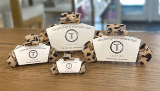 Classic Hair Clip - Blonde Tortoise Hair Accessories - Chickie Collective