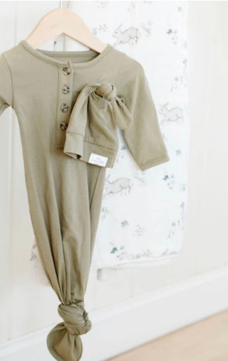 Newborn Green Knotted Gown & Top Knot Hat Baby Clothing - Chickie Collective