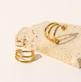 Triple Hug Earrings Earrings - Chickie Collective